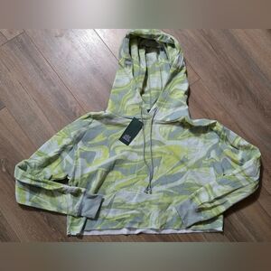 Wild Fable Lime and White Swirl Hoodie